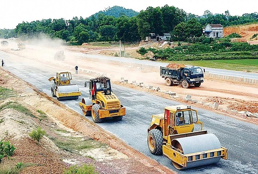 Tháng 4/2023, giải ngân vốn đầu tư công gấp 1,5 lần bình quân quý I