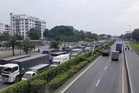TP.HCM cấm xe tải ở một số tuyến đường trong một tuần