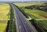 Kiến nghị Chính phủ xem xét tổ chức thu phí cao tốc Bắc - Nam phía Đông. Ảnh minh họa