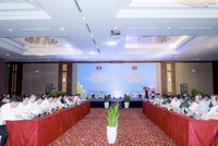 Quang cảnh Hội nghị giữa kỳ đánh giá triển khai Thỏa thuận kế hoạch hợp tác Việt Nam - Lào năm 2024 và rà soát, thúc đẩy Hiệp định hợp tác song phương hai nước giai đoạn 2021-2025
