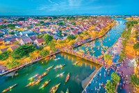 Sự nhất quán trong định hướng "phát triển dựa trên khoa học, công nghệ và đổi mới sáng tạo" đang mở đường cho một giai đoạn phát triển có chiều sâu và bền vững. Ảnh: Đông Giang