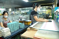 Doanh nghiệp có tổng doanh thu năm không quá 3 tỷ đồng được áp thuế thu nhập doanh nghiệp 15%, tổng doanh thu năm từ trên 3 tỷ đồng đến 50 tỷ đồng là 17%. Ảnh: Tiên Giang
