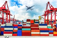 Kim ngạch xuất khẩu 6 tháng ước đạt gần 220 tỷ USD