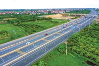 Dự án Cao tốc Ninh Bình - Hải Phòng đoạn qua tỉnh Nam Định, Thái Bình dài hơn 60 km có tổng mức đầu tư 19.784 tỷ đồng. Ảnh minh họa: Lê Tiên