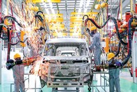 Các chính sách mới được kỳ vọng sẽ tạo động lực thực chất nuôi dưỡng khu vực kinh tế tư nhân bứt phá. Ảnh: Tiên Giang