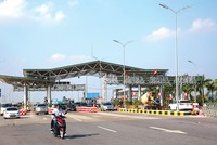 Bộ Tài chính sẽ phối hợp với Bộ Xây dựng chủ trì hoàn thiện Nghị định quy định chi tiết về việc xử lý vướng mắc giảm doanh thu của các dự án BOT giao thông. Ảnh: Lê Tiên