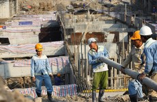 Theo pháp luật về đấu thầu, gói thầu xây lắp có giá không quá 5 tỷ đồng chỉ dành cho nhà thầu là doanh nghiệp cấp nhỏ, siêu nhỏ. Ảnh: Lê Tiên