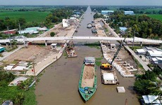 Tình trạng xâm nhập mặn đang ảnh hưởng nghiêm trọng đến đời sống, sinh kế của hàng chục triệu người dân tại Đồng bằng sông Cửu Long. Ảnh: Phan Thanh Cường