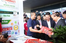 Báo chí đã trở thành cầu nối quan trọng trong việc đưa tiếng nói của người dân, doanh nghiệp… vào các hội nghị, hội thảo của Chính phủ và những ý kiến này đã được Chính phủ lắng nghe, tiếp thu và thay đổi. Ảnh: Lê Tiên