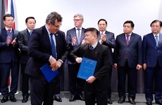 VNPT và Babylon hợp tác, mở ra cơ hội tiếp cận dịch vụ y tế số để hỗ trợ chăm sóc sức khoẻ cộng đồng tại Việt Nam