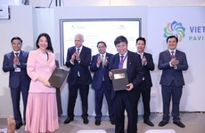 Standard Chartered khẳng định hỗ trợ các mục tiêu về biến đổi khí hậu của Việt Nam