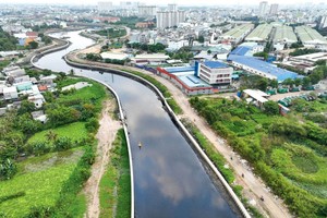 Năm 2024, Dự án kênh Tham Lương - Bến Cát - rạch Nước Lên được bố trí 2.300 tỷ đồng, đã giải ngân được 456,943 tỷ đồng, đạt 19,87%. Ảnh minh họa: Song Lê