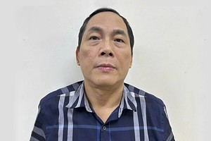 Truy tố cựu Giám đốc Trung tâm Lý lịch tư pháp quốc gia Hoàng Quốc Hùng về tội "Nhận hối lộ"