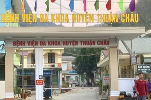 Công ty TNHH Dược phẩm và Vật tư y tế Quang Minh bị loại tại Gói thầu Mua thuốc generic năm 2024 - 2025 của Bệnh viện Đa khoa huyện Thuận Châu (Sơn La). Ảnh: Thu Huyền