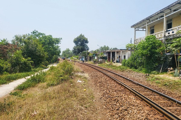Dự án di dời ga đường sắt và tái phát triển đô thị Đà Nẵng đã có chủ trương đầu tư gần 20 năm nhưng đến nay chưa có vốn đầu tư. Ảnh: Hà Minh