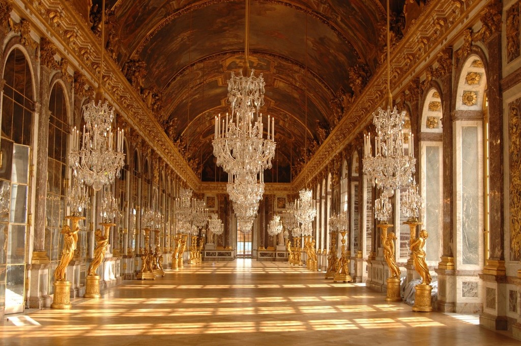 Cảm hứng cung điện Versailles tỏa sáng tại D’. Palais