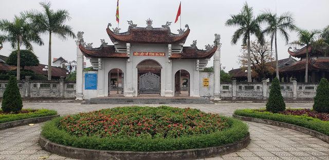 Hơn 2 năm qua, Công ty CP Tập đoàn Đầu tư và Xây dựng A.V.I.E.W trúng 21 gói thầu do Công ty CP Tư vấn thiết kế xây dựng nhà Hà Nội mời thầu. Ảnh: NC st
