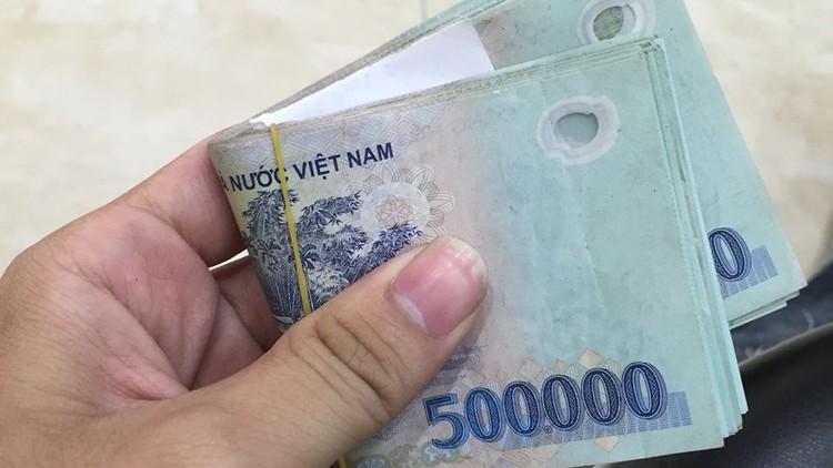 Đề xuất tăng lương cơ sở lên 1.300.000 đồng/tháng