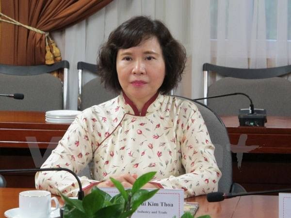 Thứ trưởng Bộ Công Thương Hồ Thị Kim Thoa bất ngờ nộp đơn xin việc ngày 2/8.