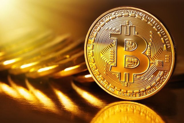 Tiền ảo BitCoin vẫn chưa được công nhận tại Việt Nam. Ảnh: CoinDesk