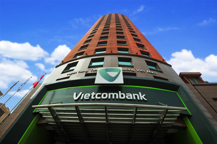 Các ngân hàng Vietcombank, Vietinbank; VIDB, MB và Teckcombank được lựa chọn thực hiện thí điểm nộp thuế điện tử 24/7 từ tháng 11/2017.