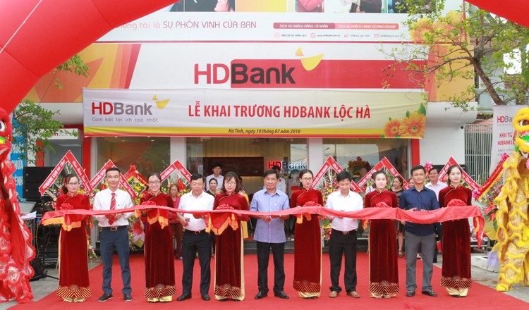 Khai trương HDBank Lộc Hà