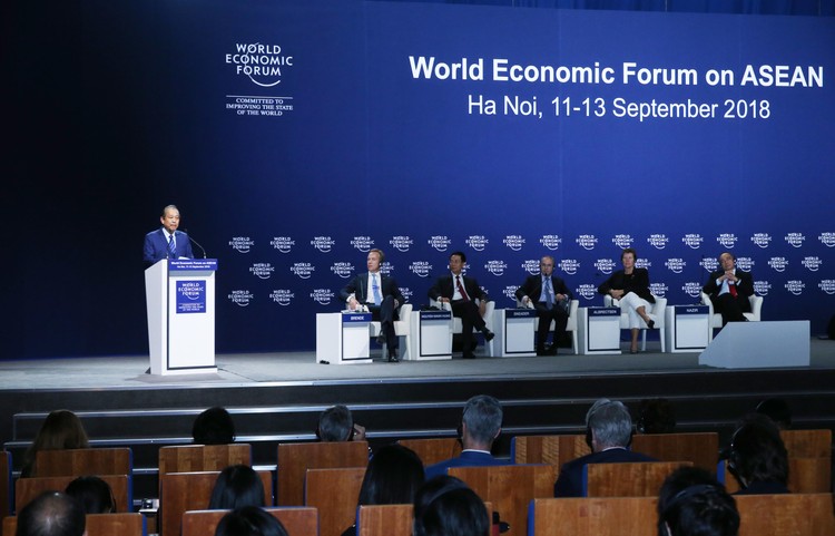 Phó Thủ tướng Trương Hòa Bình phát biểu bế mạc Hội nghị WEF ASEAN 2018. Ảnh: VGP