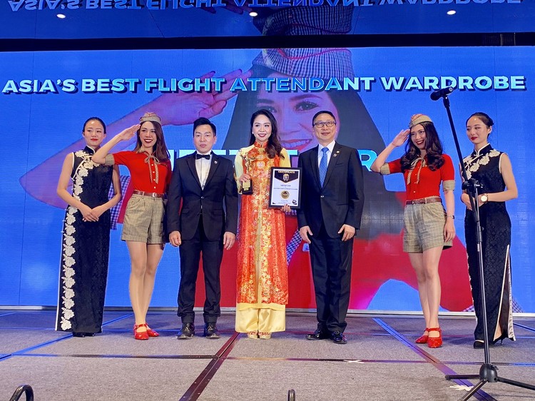 Vietjet được vinh danh giải thưởng “Đồng phục tiếp viên đẹp nhất Châu Á”