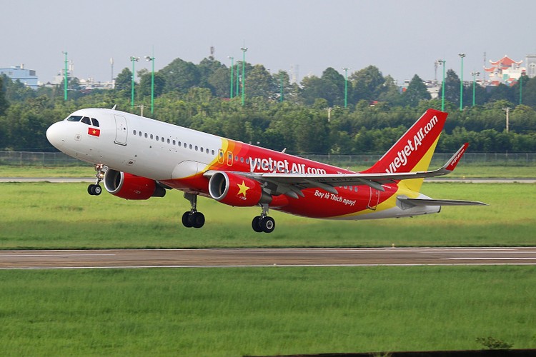 Vietjet tung 3 triệu vé “Kết nối yêu thương – Yêu là phải tới” giá từ 0 đồng