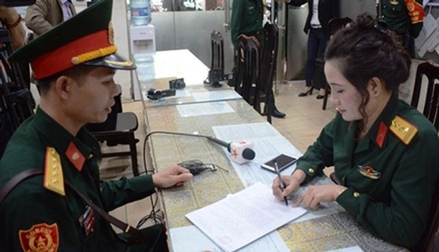 Cơ quan chức năng quân đội đang làm rõ hành vi giả danh Đại tá quân đội của Đào Thị Uyên