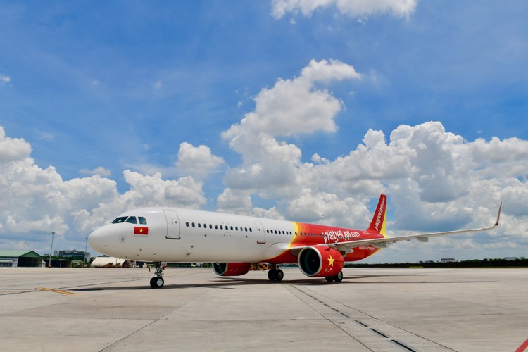 Vietjet ngừng khai thác 2 chuyến bay do ảnh hưởng của bão số 2 (Mun)