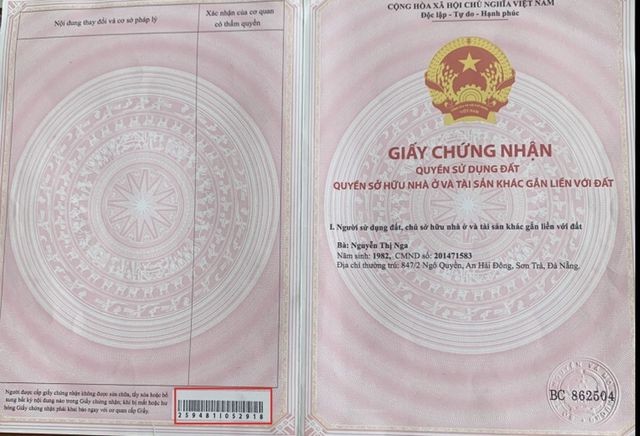 Giấy chứng nhận quyền sử dụng đất ghi tên bà Nga dùng để thế chấp, vay tiền của bà Thanh H. không có trong hồ sơ lưu trữ của Văn phòng quản lý đất đai địa phương.