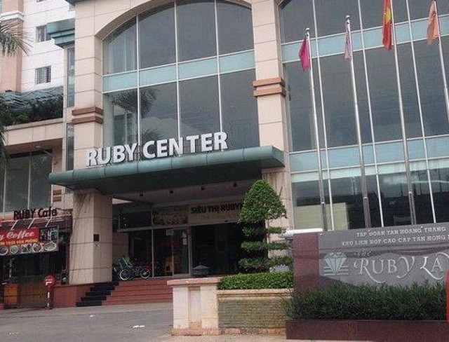 Cưỡng chế vi phạm xây dựng ở chung cư Rubyland