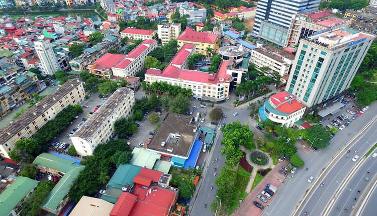 Công ty CP Du lịch Kim Liên quản lý trực tiếp Khách sạn Kim Liên trên khu đất 3,5 ha. Ảnh: Lê Tất Tiên