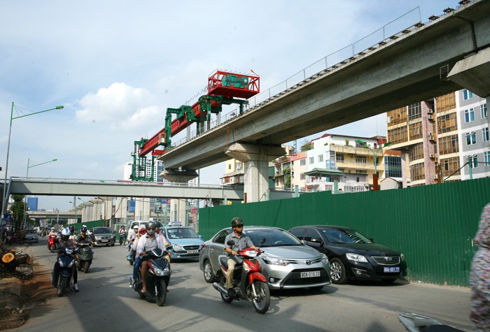 Tính đến cuối tháng 2/2016, Tổng thầu Trung Quốc thực hiện Dự án Đường sắt đô thị Hà Nội còn nợ các nhà thầu phụ Việt Nam 554 tỷ đồng. Ảnh: Lê Tiên