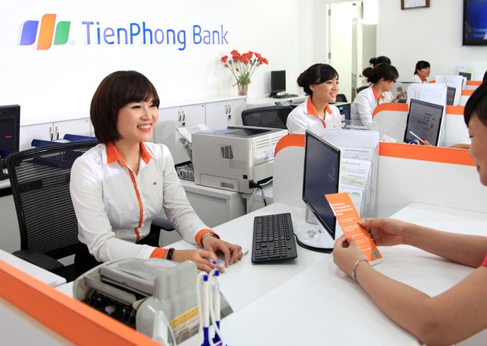 Mobifone dự kiến đấu giá 14,2 triệu cổ phiếu TPBank vào ngày 25/4/2016. Ảnh: Minh Anh