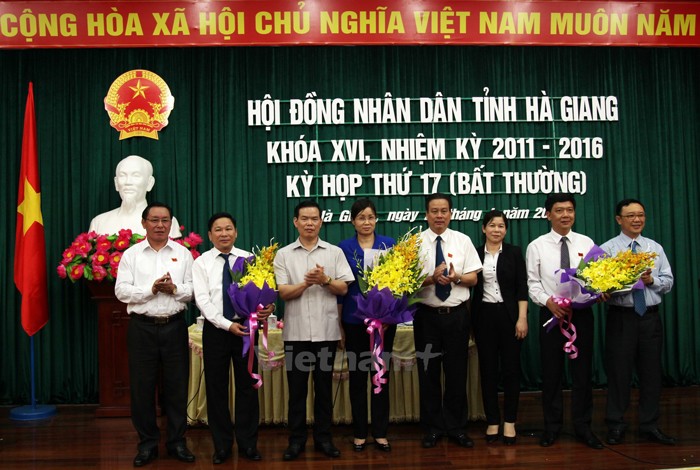 Phó Chủ tịch UBND tỉnh Hà Thị Minh Hạnh (giữa). (Ảnh: Minh Tâm/Vietnam+)