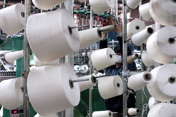 Doanh nghiệp Đài Loan xây dựng nhà máy dệt, sợi, nhuộm… tại Việt Nam để đón TPP. Ảnh: Lê Tiên