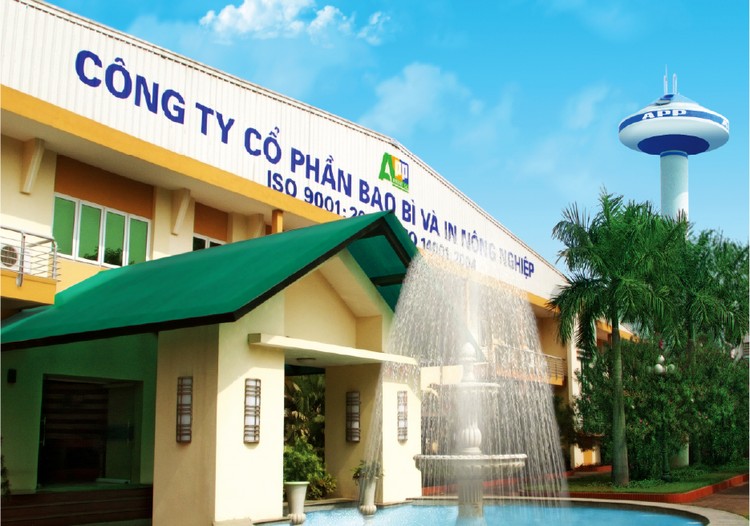 Vụ cháy khu nhà xưởng khiến cổ phiếu của Công ty CP Bao bì và In Nông nghiệp giảm sàn trong phiên giao dịch 16/1/2017. Ảnh: Nhã Chi st