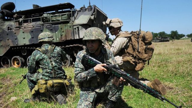 Các binh sĩ trong một cuộc tập trận chung Mỹ - Philippines (Ảnh: Getty)