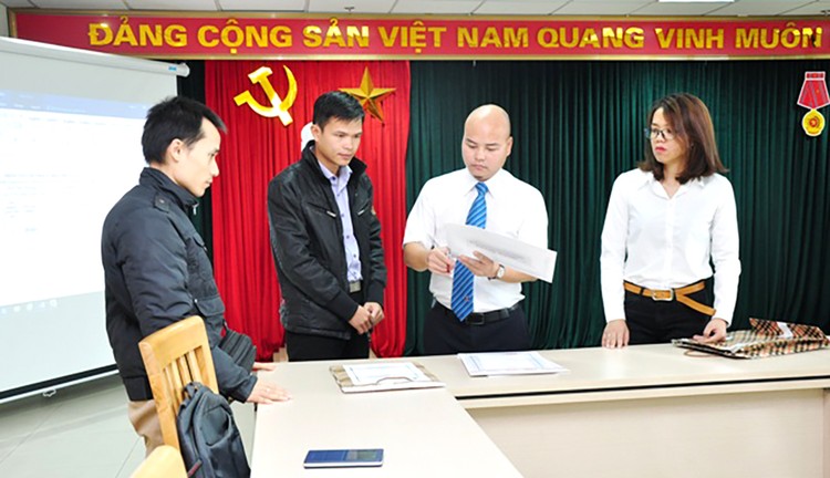 Hai nhà thầu đáp ứng yêu cầu về kỹ thuật được tham gia mở đề xuất tài chính. Ảnh: VEC