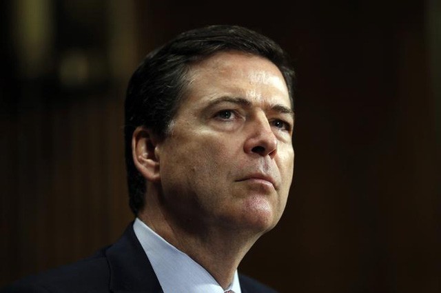 Cựu giám đốc Cục điều tra liên bang Mỹ (FBI) James Comey. (Ảnh: Reuters)