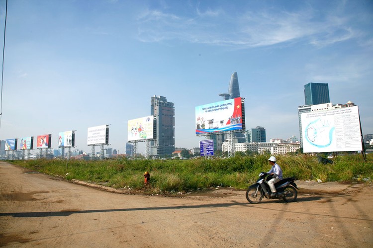 Xây dựng Trung tâm Tài chính TP.HCM sẽ tạo tiền đề để Khu đô thị mới Thủ Thiêm trở thành trung tâm kinh tế, tài chính của cả nước và khu vực. Ảnh: Đinh Tuấn