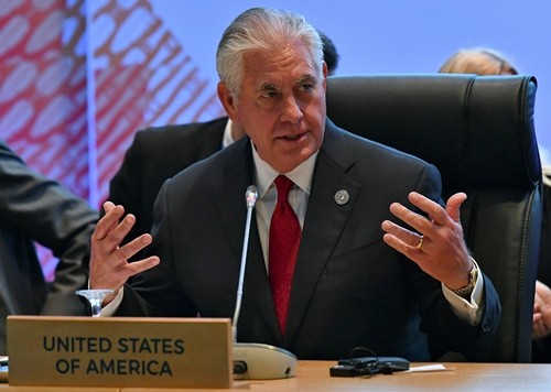 Ngoại trưởng Mỹ Rex Tillerson phát biểu tại Manila. Ảnh:Reuters.