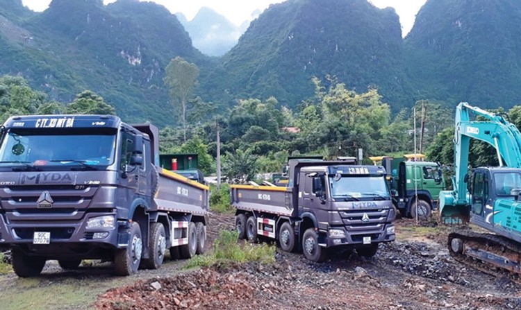 Nhà đầu tư duy nhất nộp HSDST và vượt qua sơ tuyển cũng chính là nhà đầu tư lập đề xuất dự án – Công ty TNHH Xây dựng Mỹ Đà