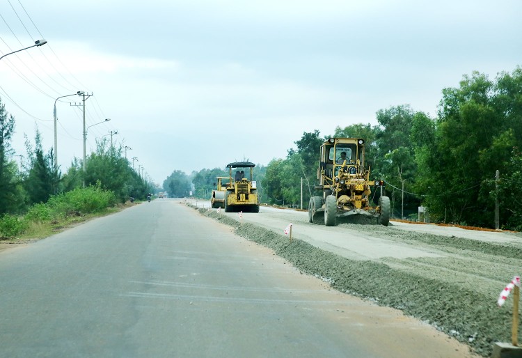 Liên danh nhà thầu Sinohydro - Đông Mekong không phục lý do bị loại tại Gói thầu CW-8: Xây dựng đường đô thị Mộc Bài (Tây Ninh). Ảnh: Quang Tuấn