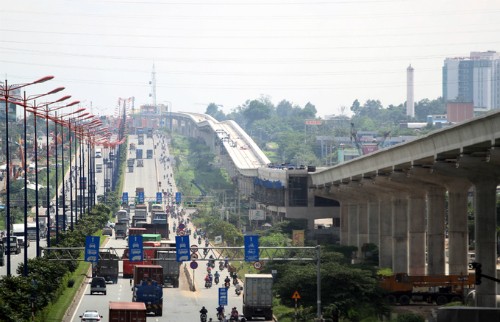 Tuyến metro số 1 của TP HCM liên tục trong tình trạng đói vốn. Ảnh:Duy Trần