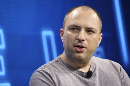 Jan Koum - đồng sáng lập ứng dụng nhắn tin miễn phí WhatsApp. Ảnh:Bloomberg