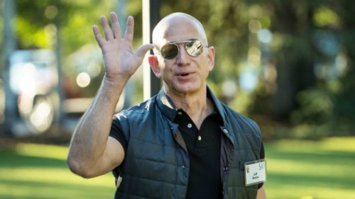 Ông chủ Amazon - Jeff Bezos. Ảnh:AFP