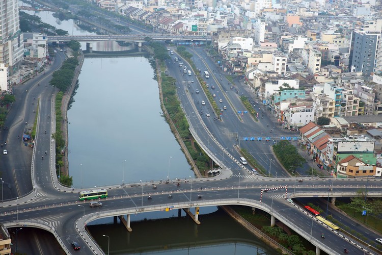 Ưu tiên sử dụng vốn dự phòng chung để bố trí thực hiện nhiệm vụ lập, thẩm định, công bố các quy hoạch chung của quốc gia. Ảnh: Lê Tiên